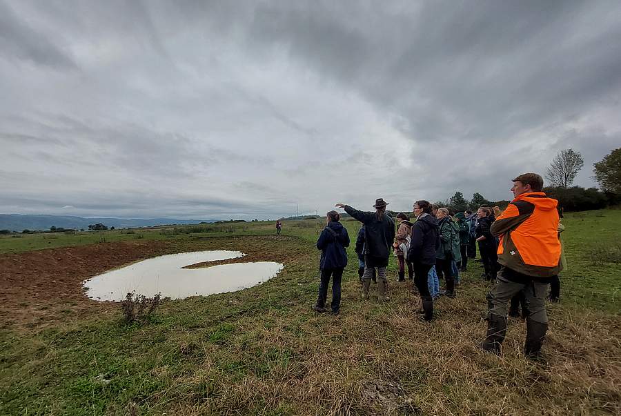 Menschen auf dem Feld